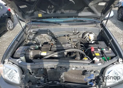 2006 Toyota Tundra Sr5 V8 из США, поврежденный, VIN 5TBBT44106S487662